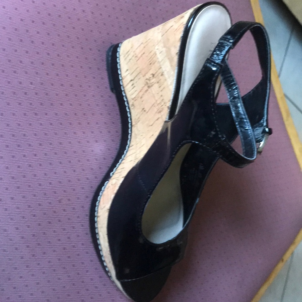 Brand name : Franco Sarto in the size 7 .